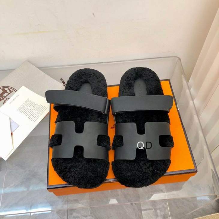 Picture of Hermes Slippers _SKUHermessz35-44GDT01291623